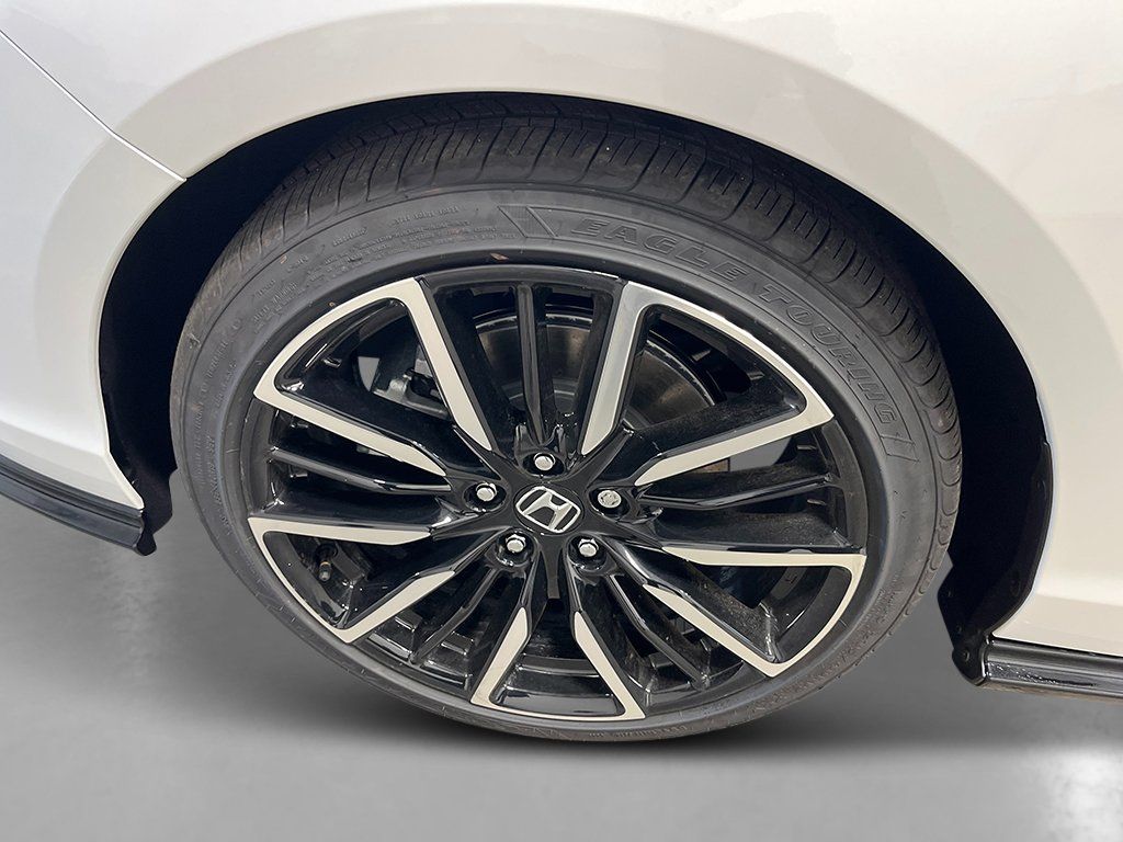 New 2026 Honda Accord Touring image 11