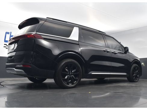 Used 2022 Kia Carnival SX FWD image 21
