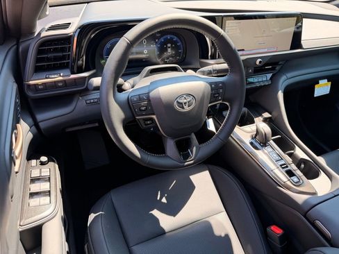 New 2026 Toyota Crown AWD/4WD image 13