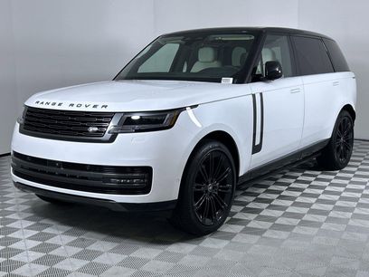 New 2025 Land Rover Range Rover Long Wheelbase SE