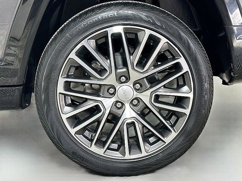 Used 2022 Jeep Compass Limited w/ Elite Group image 29