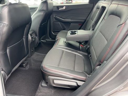 Certified 2024 Ford Escape ST-Line w/ Tech Pack #1 image 19