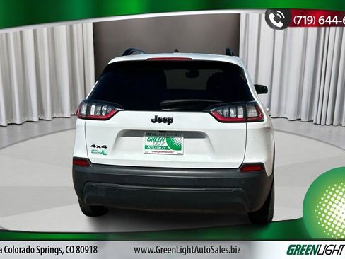 Used 2023 Jeep Cherokee Altitude Lux image 4