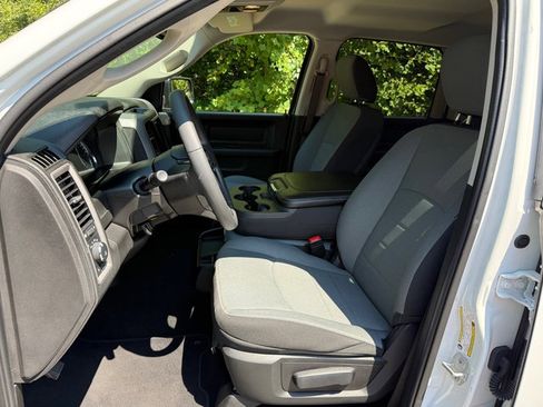 Used 2023 RAM 1500 Tradesman w/ Tradesman SXT Package RWD image 12