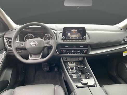 New 2026 Nissan Rogue SV w/ SV Premium Package image 5
