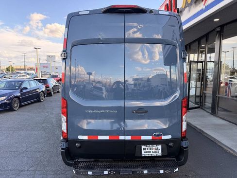 Used 2020 Ford Transit 250 148 High Roof Extended RWD image 4