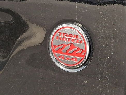 Used 2021 Jeep Wrangler Unlimited Rubicon image 34