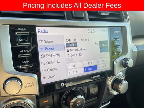 Used 2024 Toyota 4Runner SR5 AWD/4WD image 32