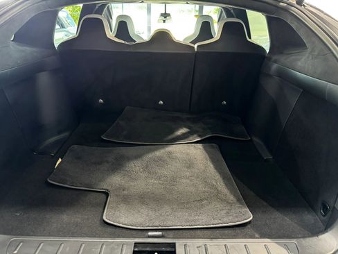 Used 2019 Tesla Model X Long Range AWD/4WD image 39