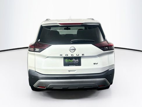 Used 2023 Nissan Rogue SV w/ SV Premium B Package FWD image 7