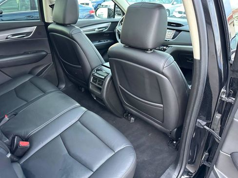 Used 2019 Cadillac XT5 Premium Luxury AWD/4WD image 32