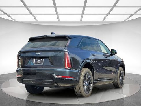 New 2025 Cadillac Escalade IQ Sport 2 w/ LPO, ONYX Package image 5