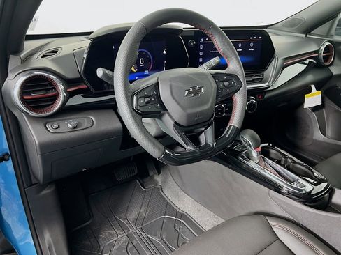 New 2026 Chevrolet Trax RS FWD image 9