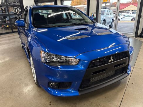 Used 2015 Mitsubishi Lancer Evolution GSR image 24