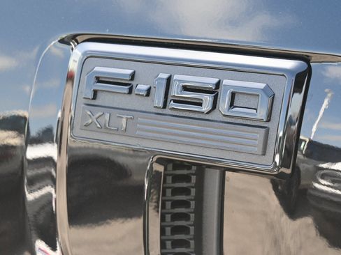 New 2026 Ford F150 XLT w/ Equipment Group 302A MID RWD image 12