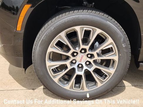 New 2026 GMC Yukon Denali AWD/4WD image 7