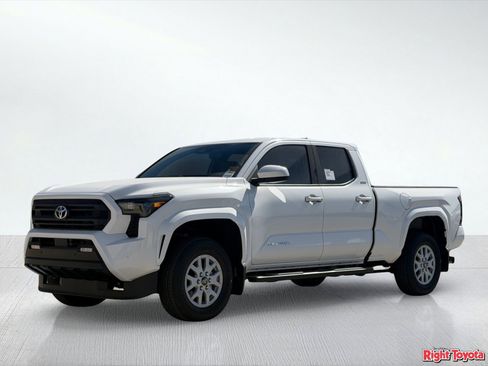 New 2026 Toyota Tacoma SR5 AWD/4WD image 2