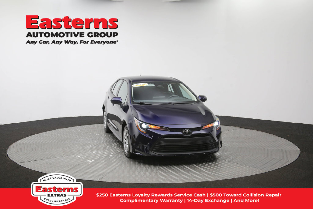 Used 2024 Toyota Corolla LE FWD image 51