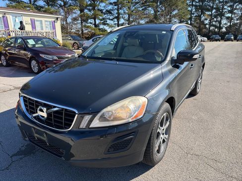Used 2012 Volvo XC60 T6 image 2