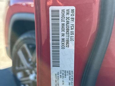 New 2026 Jeep Compass Latitude image 22