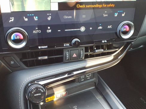 Used 2026 Lexus NX 350 AWD w/ Accessory Package (2T) image 18