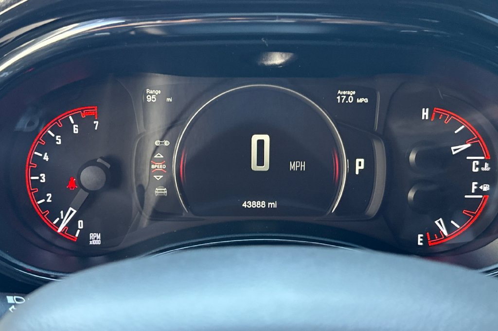 Used 2025 Dodge Durango GT AWD/4WD image 26