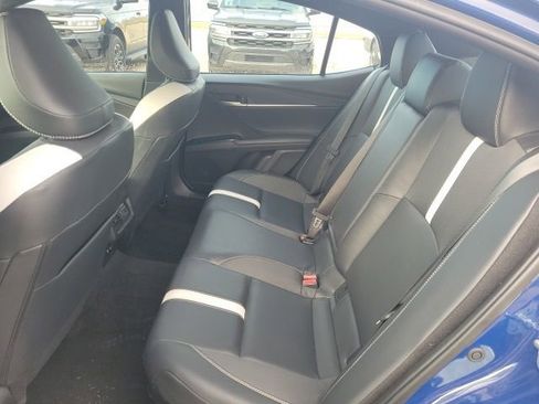 Used 2025 Toyota Camry SE image 17