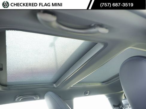 Used 2025 MINI Cooper S image 21