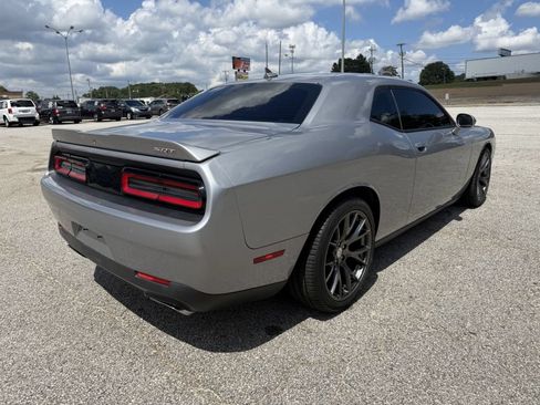 Used 2015 Dodge Challenger SRT w/ Technology Group RWD image 6