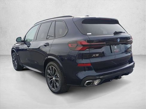 New 2026 BMW X5 xDrive50e image 9