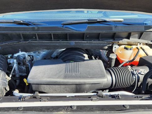 Used 2022 Chevrolet Silverado 1500 RST w/ Redline Edition AWD/4WD image 13