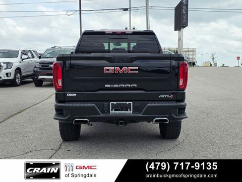 Used 2022 GMC Sierra 1500 AT4 w/ AT4 Premium Package AWD/4WD image 6