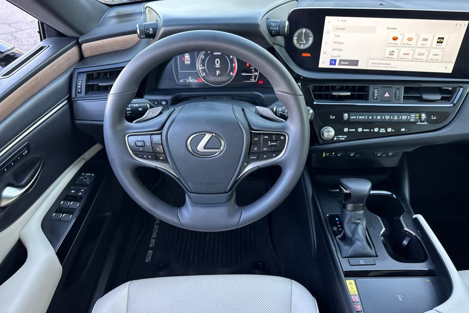 Used 2023 Lexus ES 250 w/ Premium Package AWD/4WD image 13
