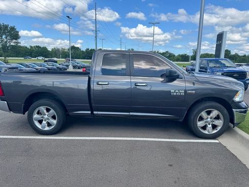 Used 2014 RAM 1500 Big Horn RWD image 3