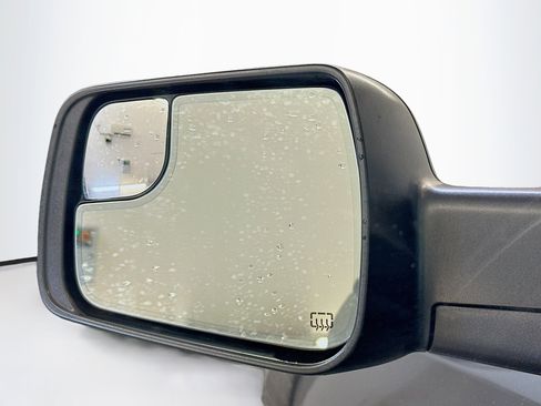 Used 2023 RAM 1500 Big Horn image 16