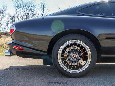 Used 1998 Jaguar XK8 Coupe image 10