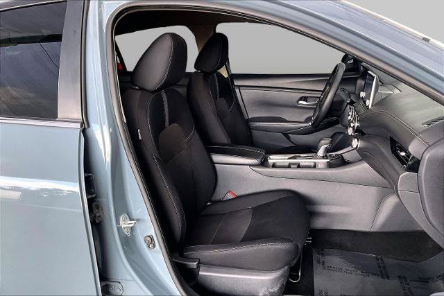 Certified 2024 Nissan Sentra SV FWD image 9