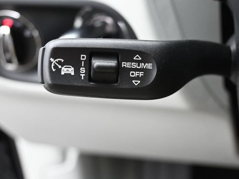 New 2026 Porsche Macan AWD/4WD image 14