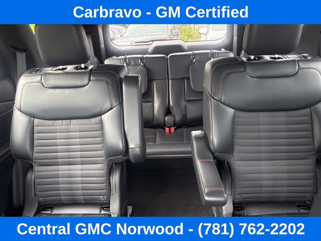 Used 2025 Ford Explorer ST-Line AWD/4WD image 19