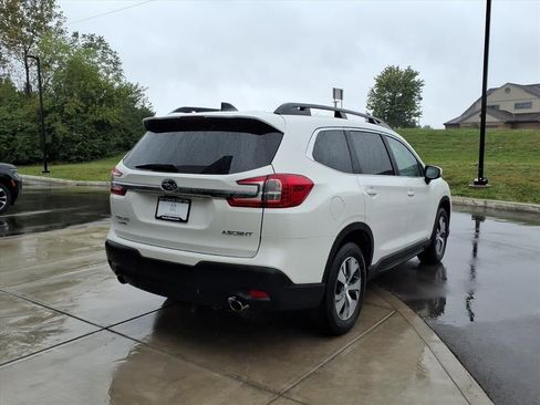 Used 2024 Subaru Ascent Premium w/ Convenience Package image 7