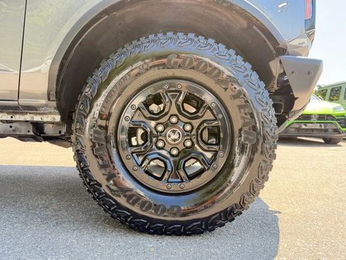 Used 2024 Ford Bronco Wildtrak AWD/4WD image 34