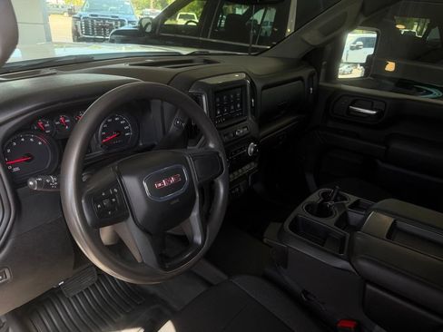 Used 2024 GMC Sierra 2500 Pro w/ 1SA Pro Safety Plus Package AWD/4WD image 9
