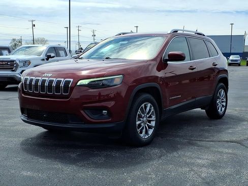 Used 2021 Jeep Cherokee Latitude Lux AWD/4WD image 3