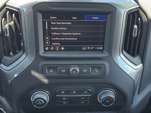 New 2026 Chevrolet Silverado 1500 Custom Trail Boss AWD/4WD image 23