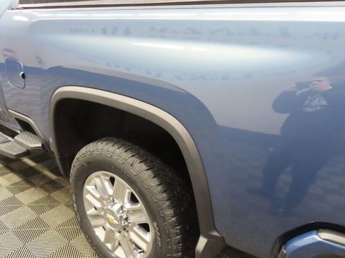Used 2025 Chevrolet Silverado 3500 High Country w/ High Country Premium Package AWD/4WD image 38