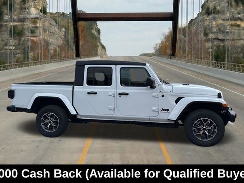 New 2026 Jeep Gladiator Sport AWD/4WD image 11