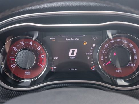 Used 2015 Dodge Challenger SRT Hellcat image 15