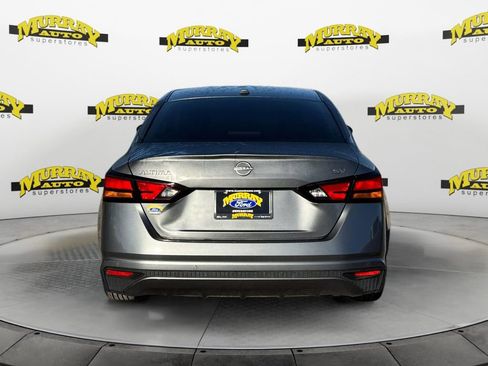 Used 2024 Nissan Altima 2.5 SV FWD image 4