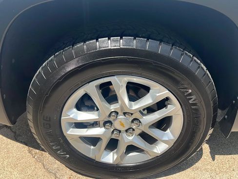 Used 2020 Chevrolet Traverse LS w/ LPO, Floor Liner Package FWD image 16