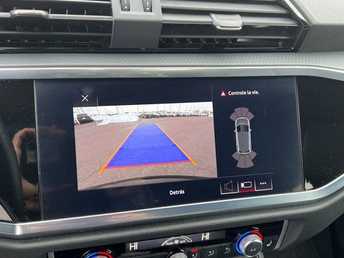 Used 2021 Audi Q3 2.0T Premium w/ Convenience Package image 29